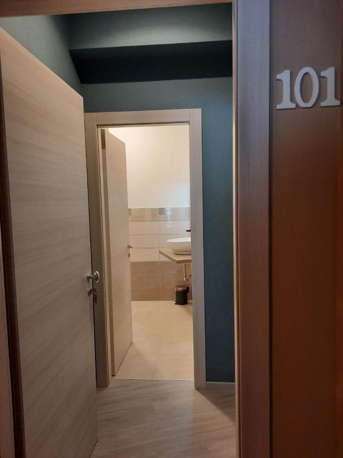 U Baruni B&B Messina Esterno foto